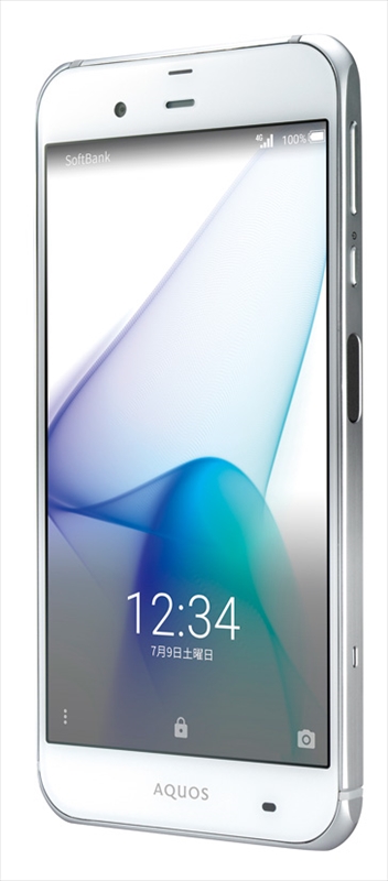 「AQUOS Xx3」ホワイト