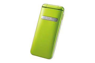 au「GRATINA KYF37」を12月23日に発売 - ケータイ Watch