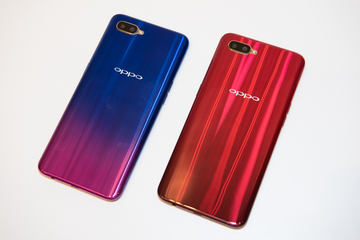OPPO R17 Neo レッド 128 GB UQ mobile R17 Neo │ 格安スマホ/格安SIMはUQ mobile（モバイル）【公式】