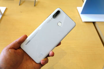 値下げ　HUAWEI P30 lite ホワイト C635　完全SIMフリー HUAWEI P30 lite | 格安SIM/格安スマホのIIJmio