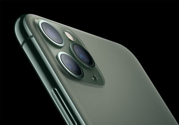 Apple - 値下げしました！iPhone11 本体 Apple unveils colorful iPhone 11 with a lower $699 starting