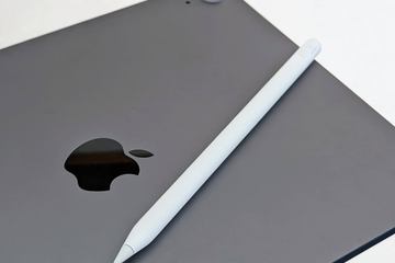 Apple Pencil (第2世代) Type-C Apple Pencil (USB-C) | Shop Now