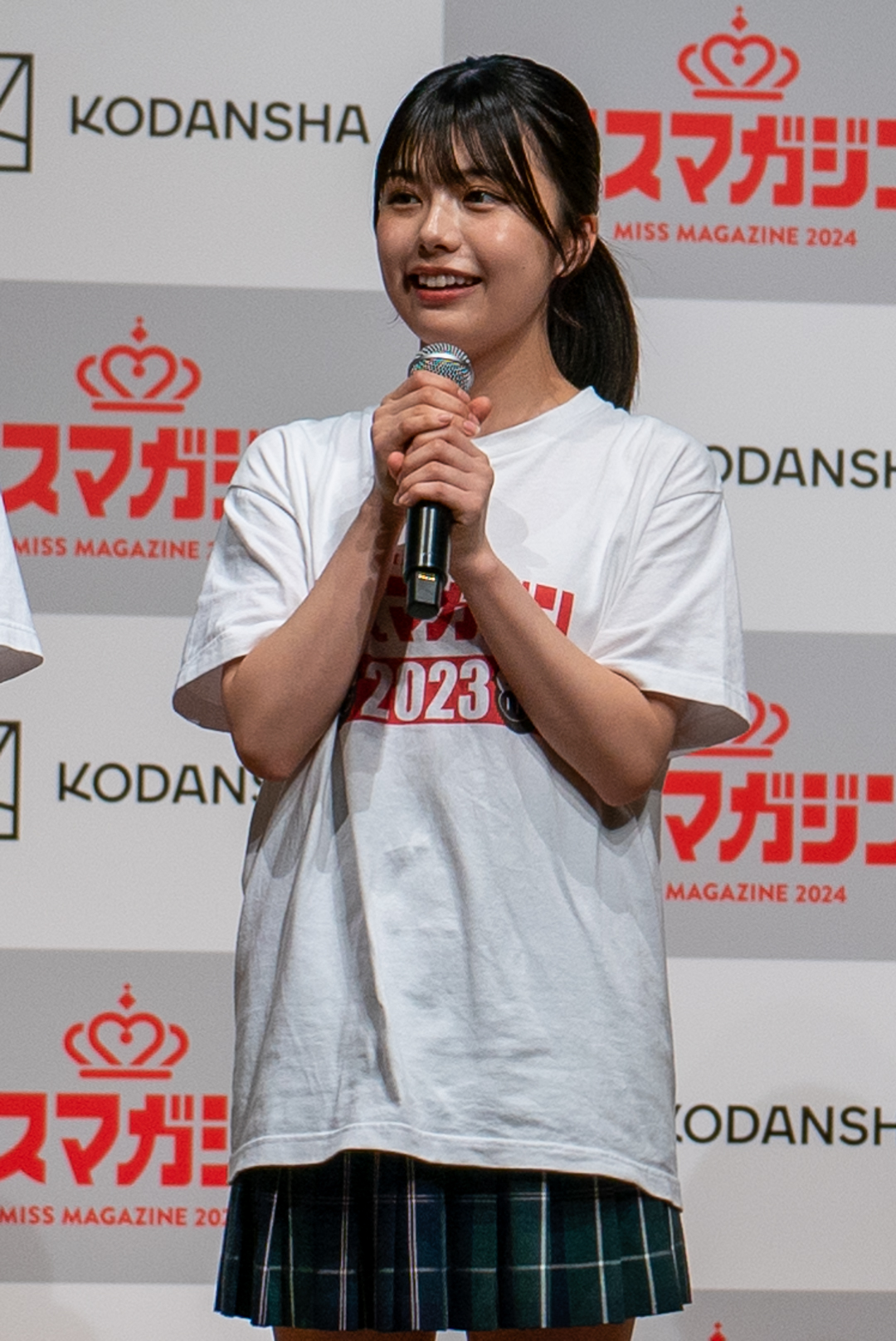 西尾希美（ミス週刊少年マガジン）