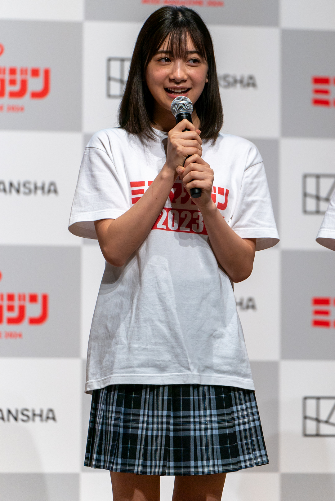 一ノ瀬瑠菜（読者特別賞）