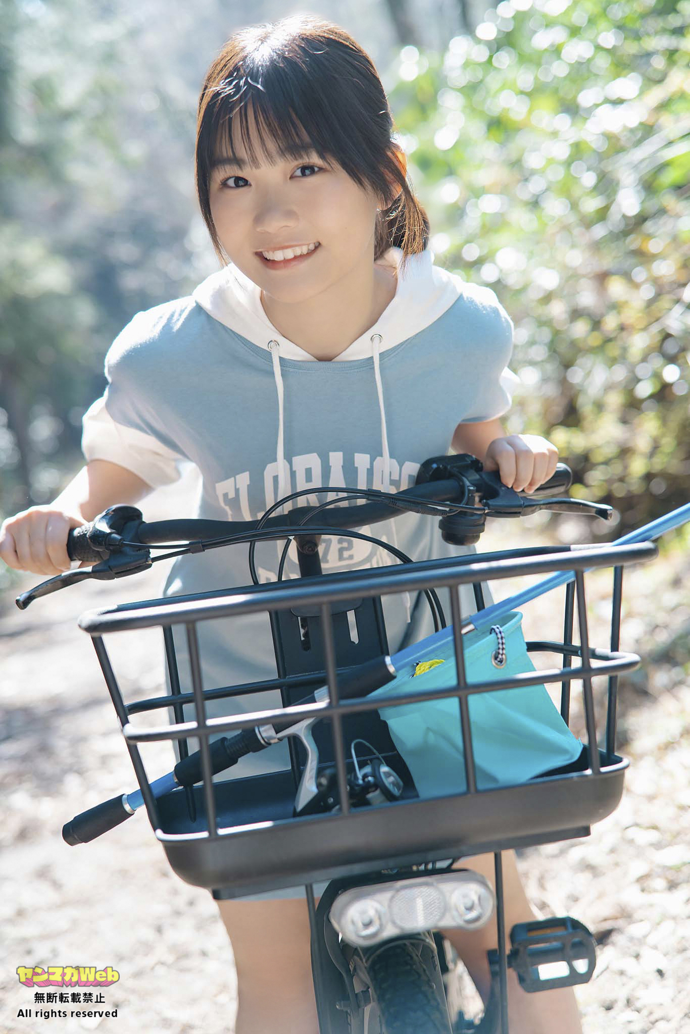 「ミスマガのアソビバ！ ミスマガメンバーのGWのおでかけ！」より尾茂井奏良さん