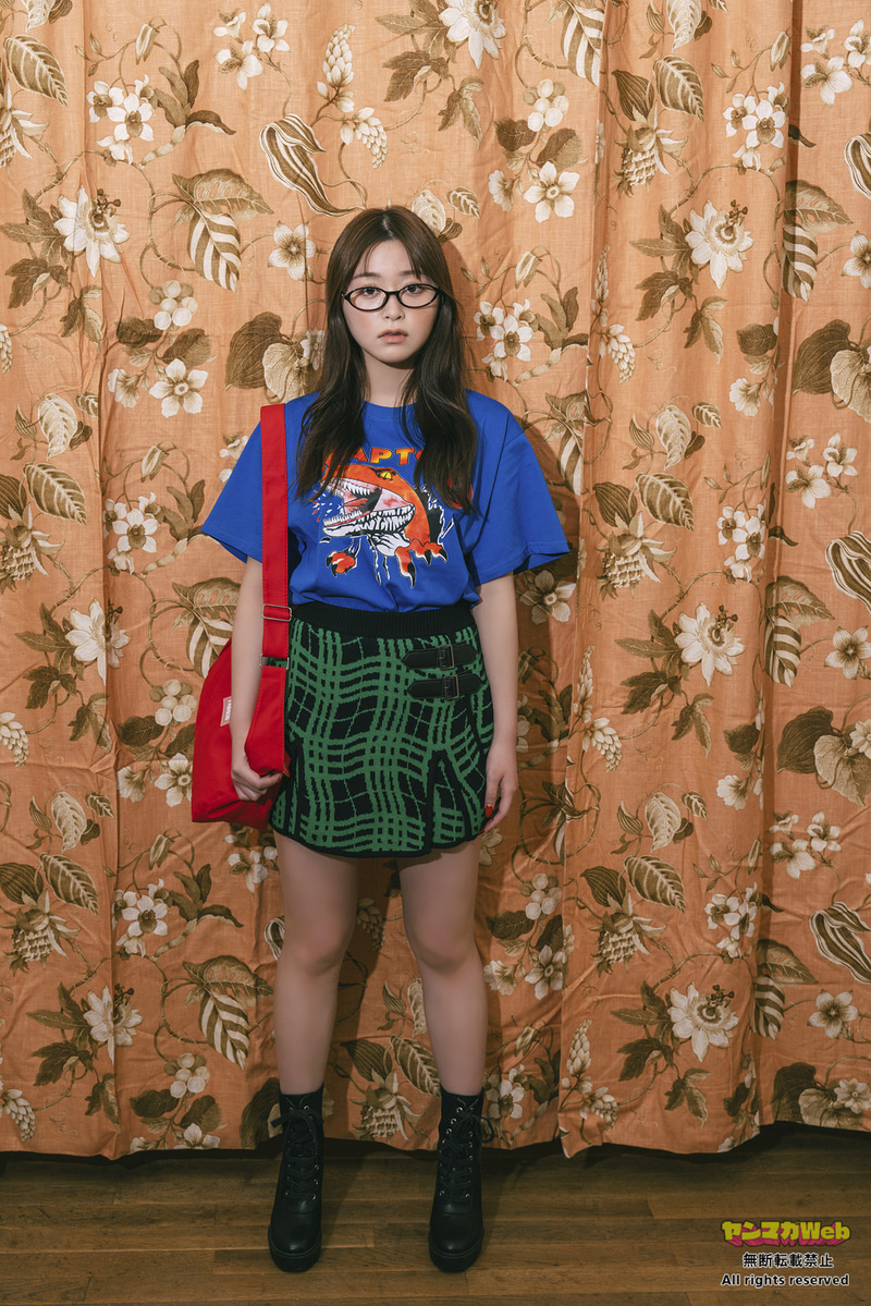 「ミスマガのアソビバ！ムービーグラビア」より山本杏さん