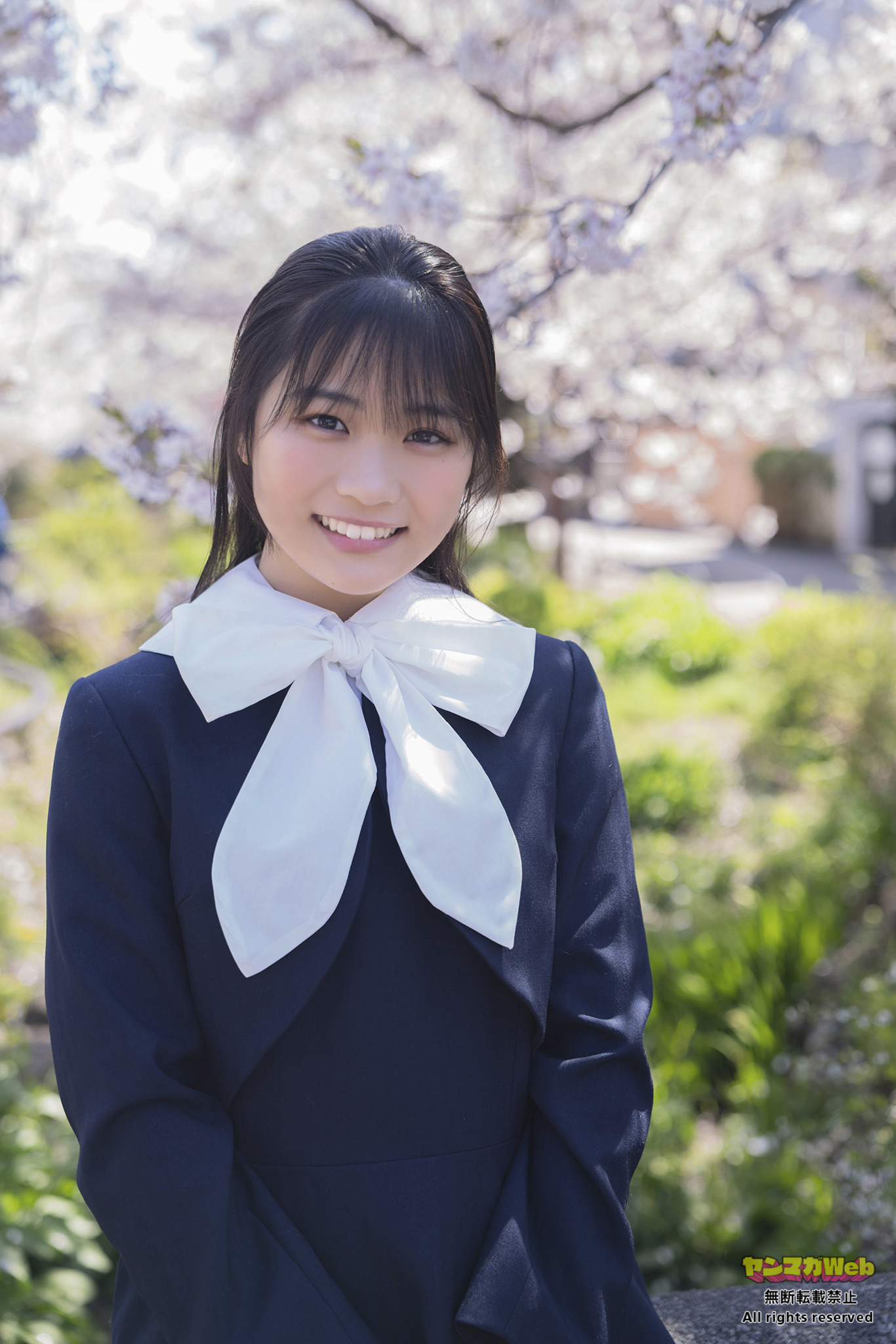 「ミスマガのアソビバ！ムービーグラビア」より尾茂井奏良さん