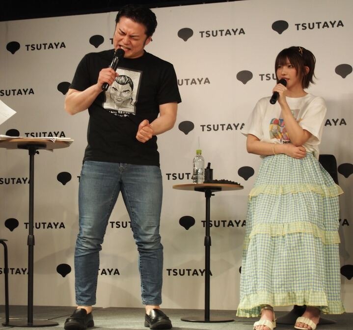 正解を求めて考察する一同