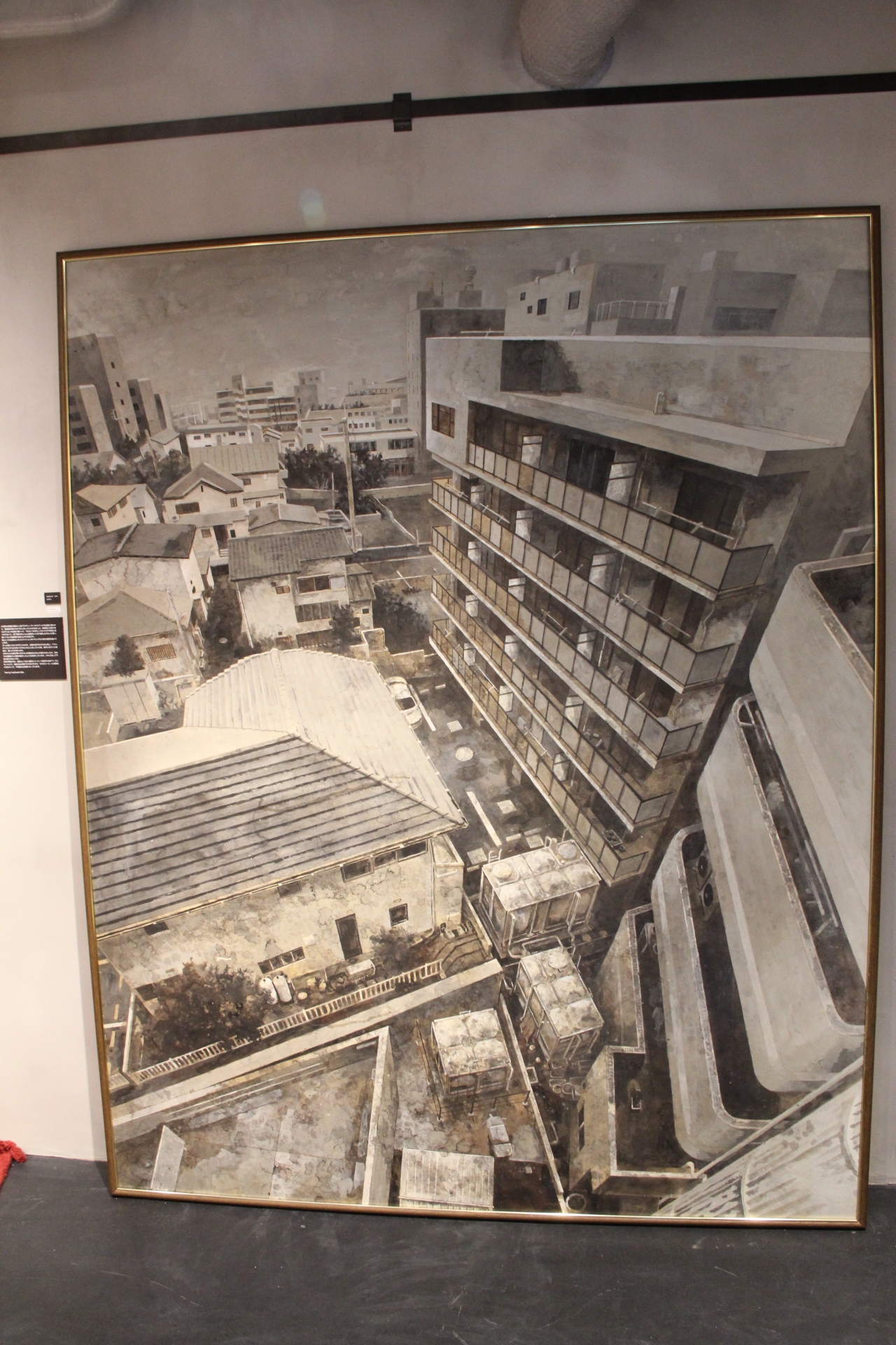 本作品は展示だけでなく、販売もされている