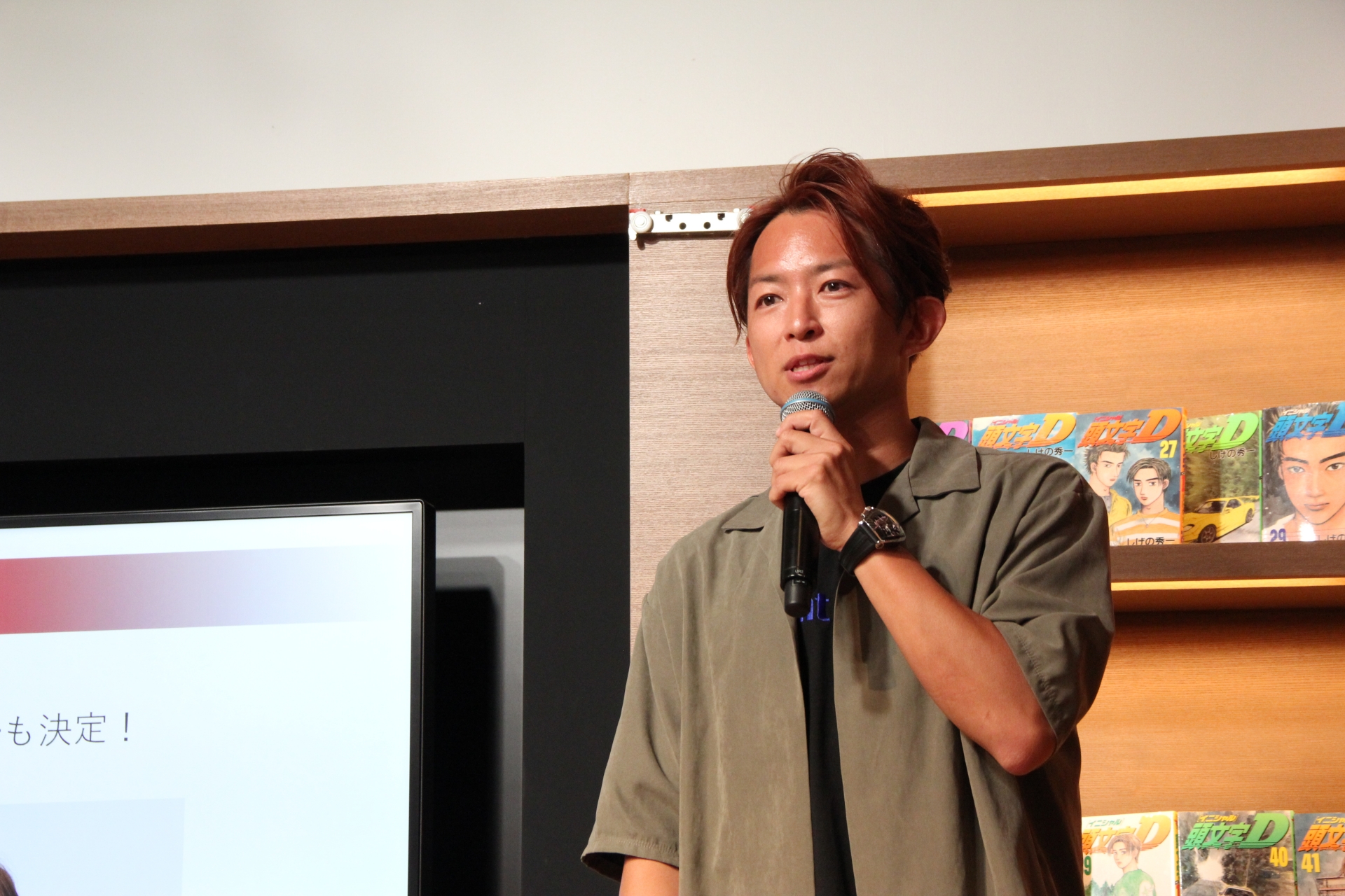 近かったので遊びに来ましたと、軽いノリで現われた平手選手