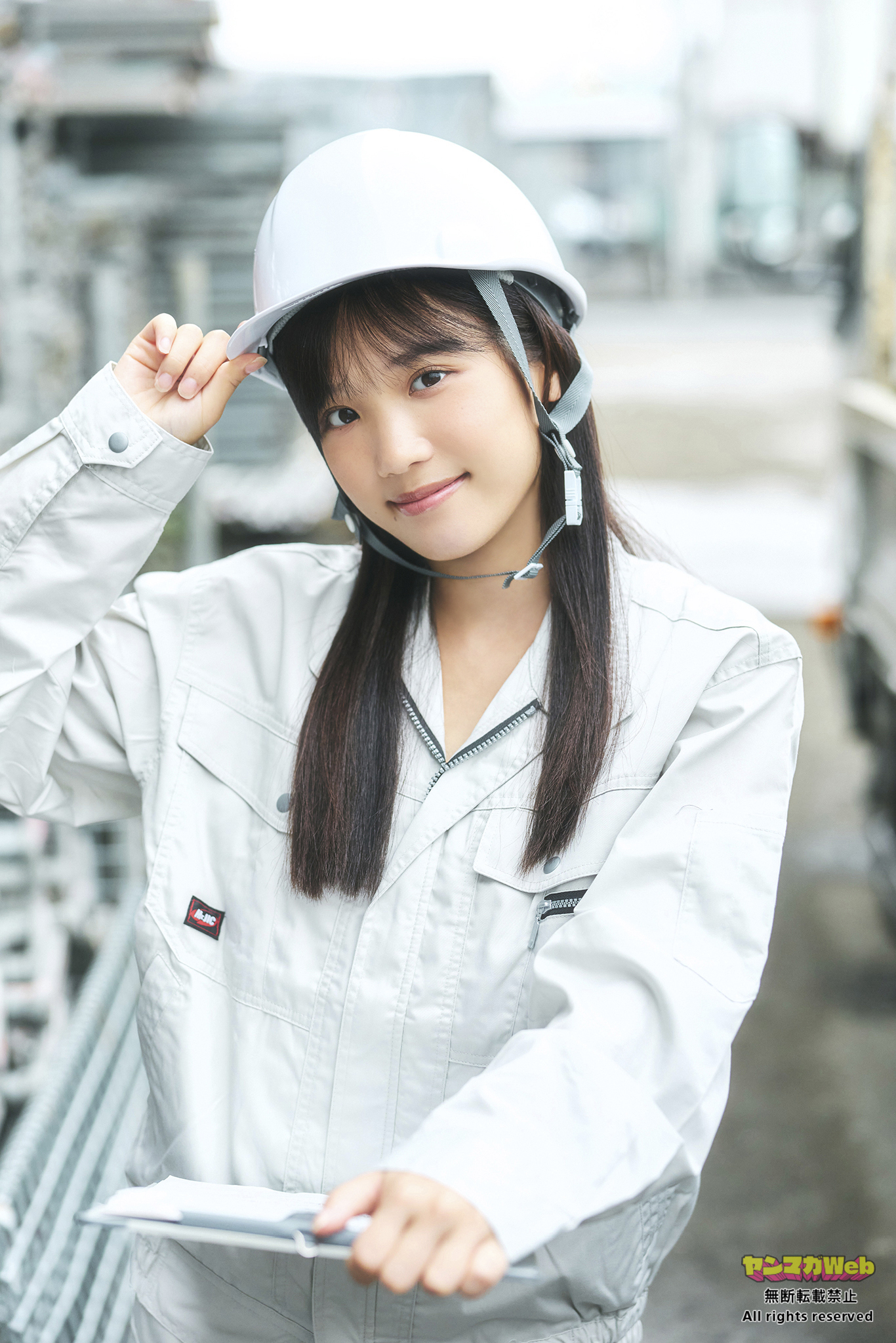 「働くお姉さん」より堀みなみさん