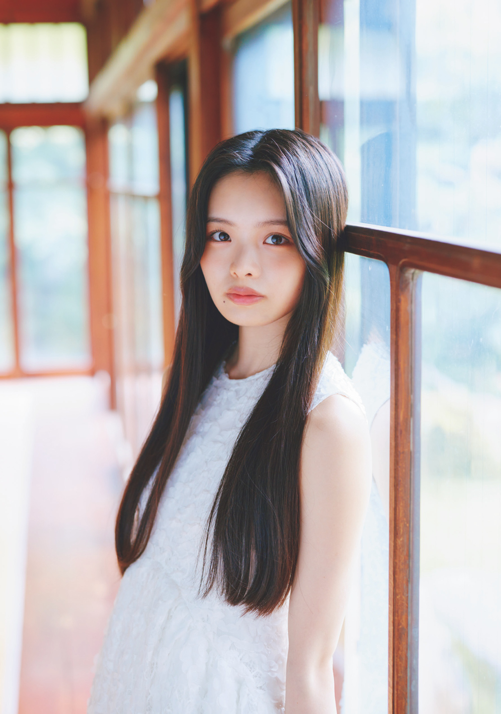 浅井恋乃未さん (C)持田薫／集英社