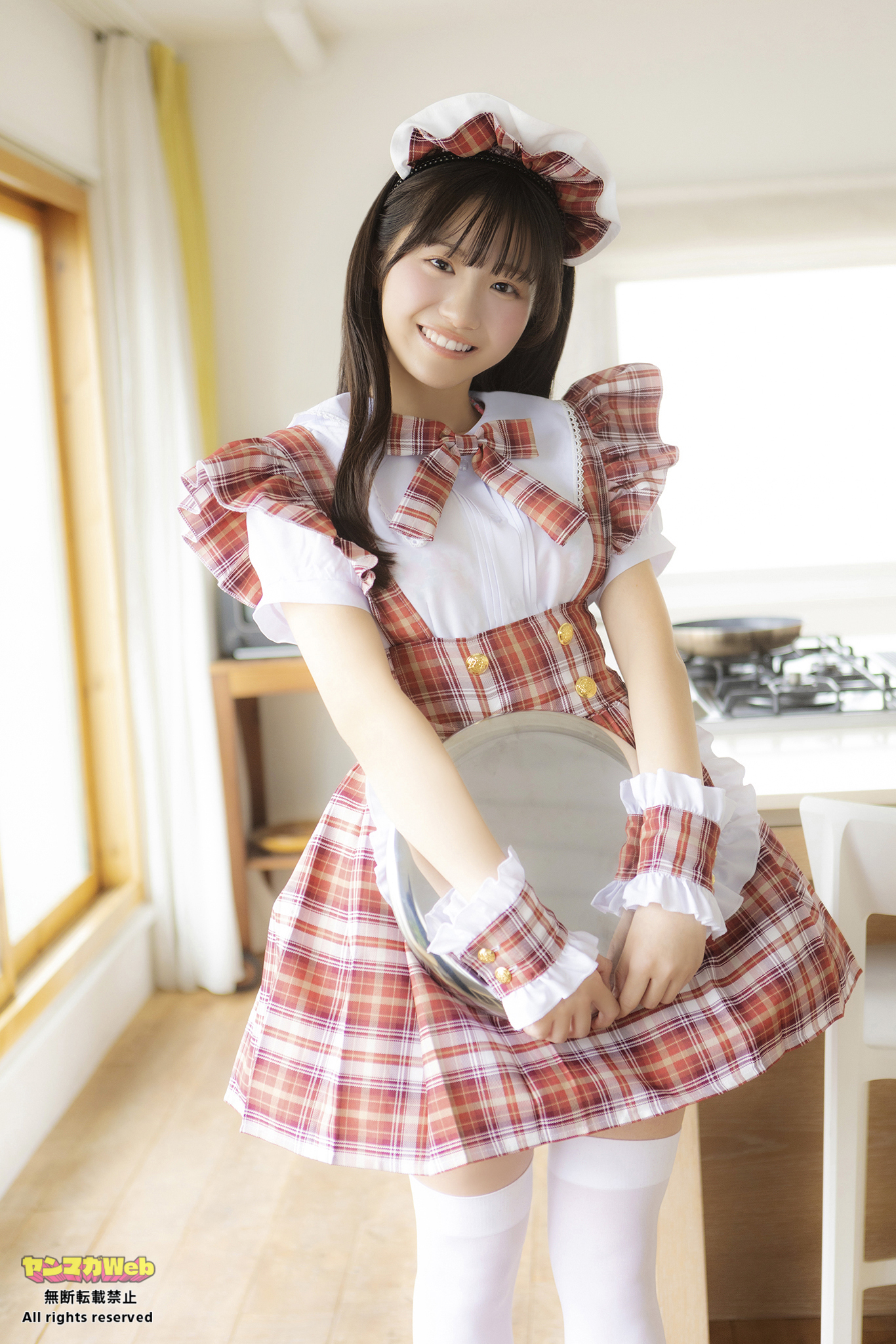 「ミスマガのアソビバ！もしミスマガがメイドだったら! 2025」より永岡ゆきねさん