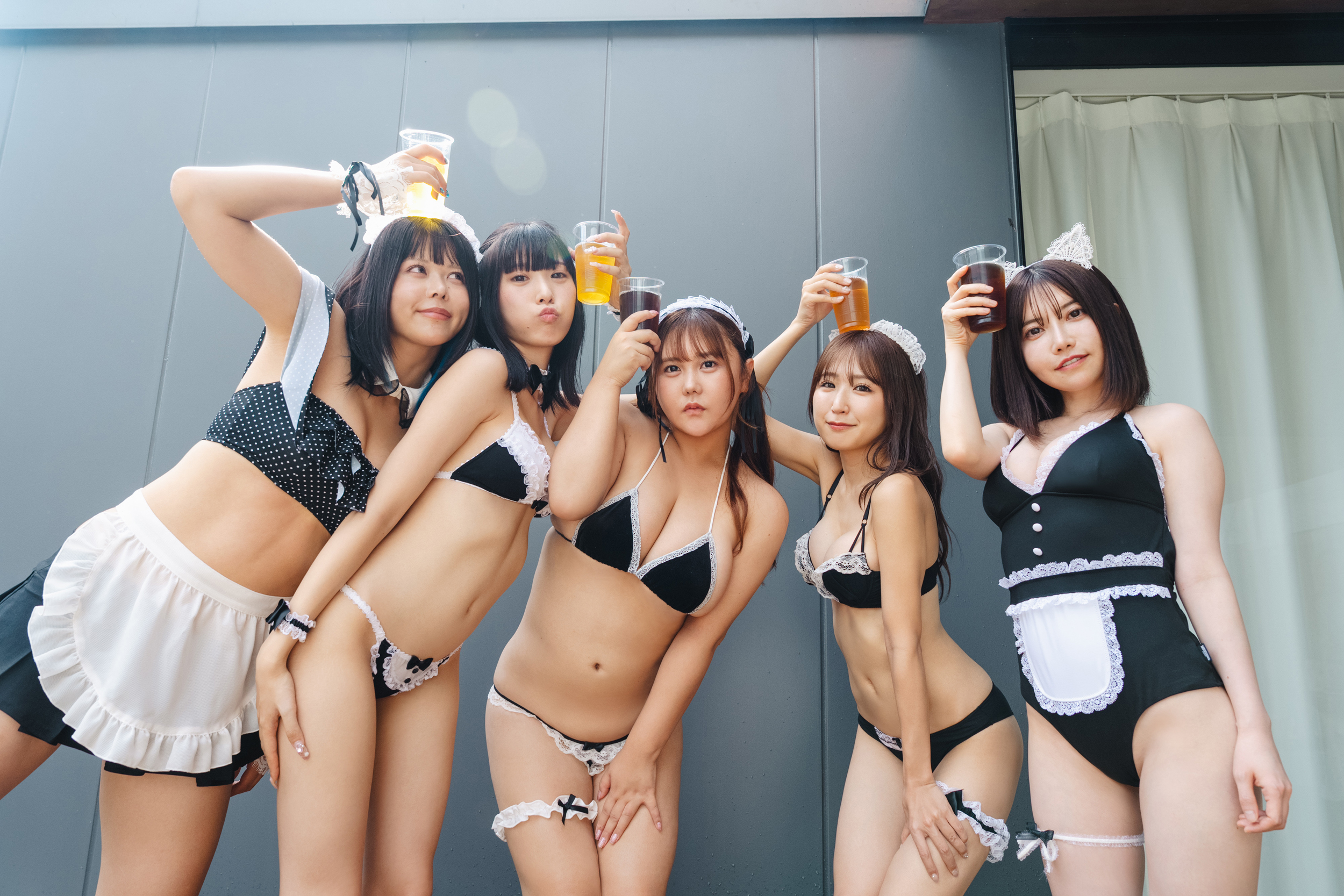ぽたみうさん、フルートありささん、ちなぷぷさん、ゆでたまごさん、なな茶さん　(C)HIROKAZU／後野順也／集英社