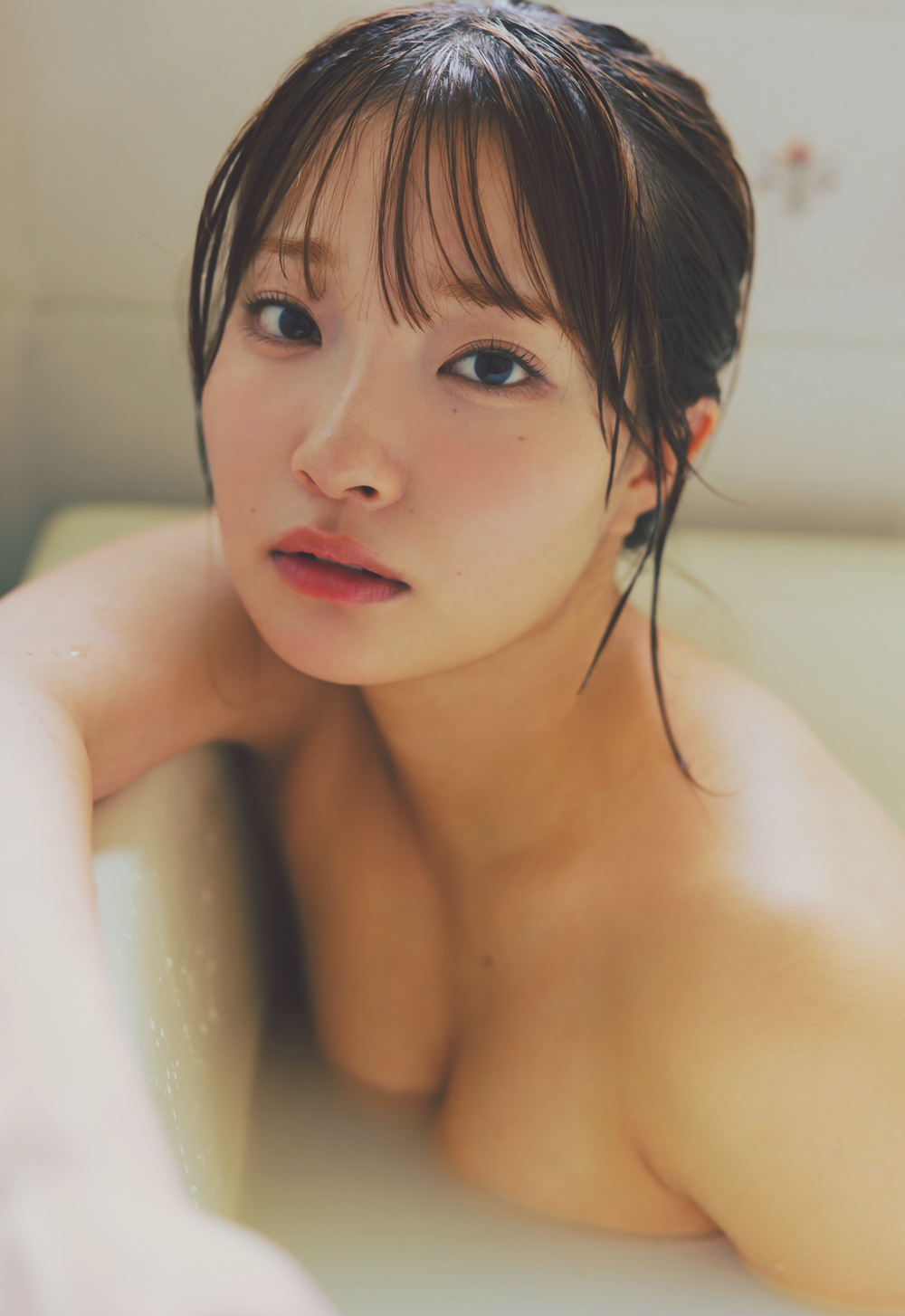 (C)倉本侑磨／集英社