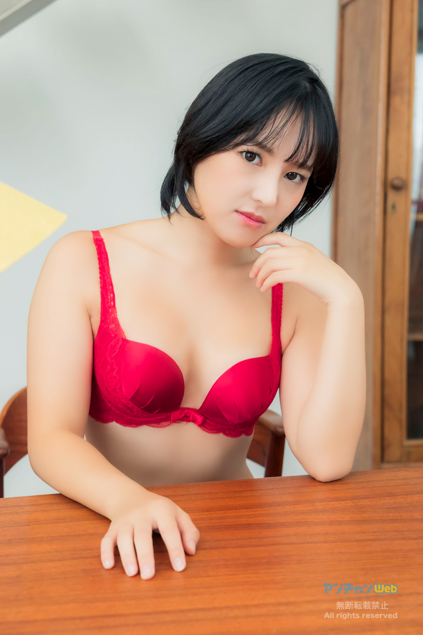 天音ちかさん