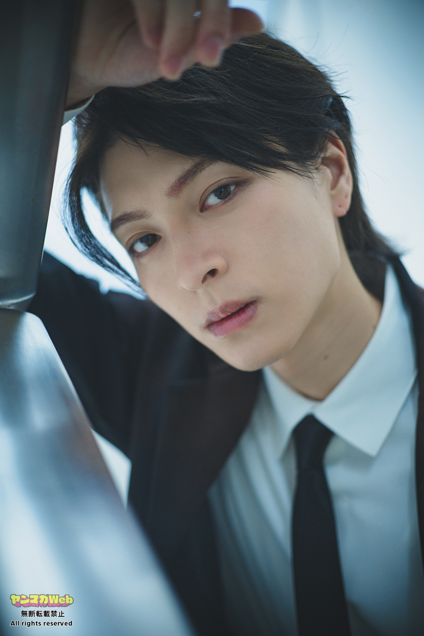 「推しメンFile」より新納直さん