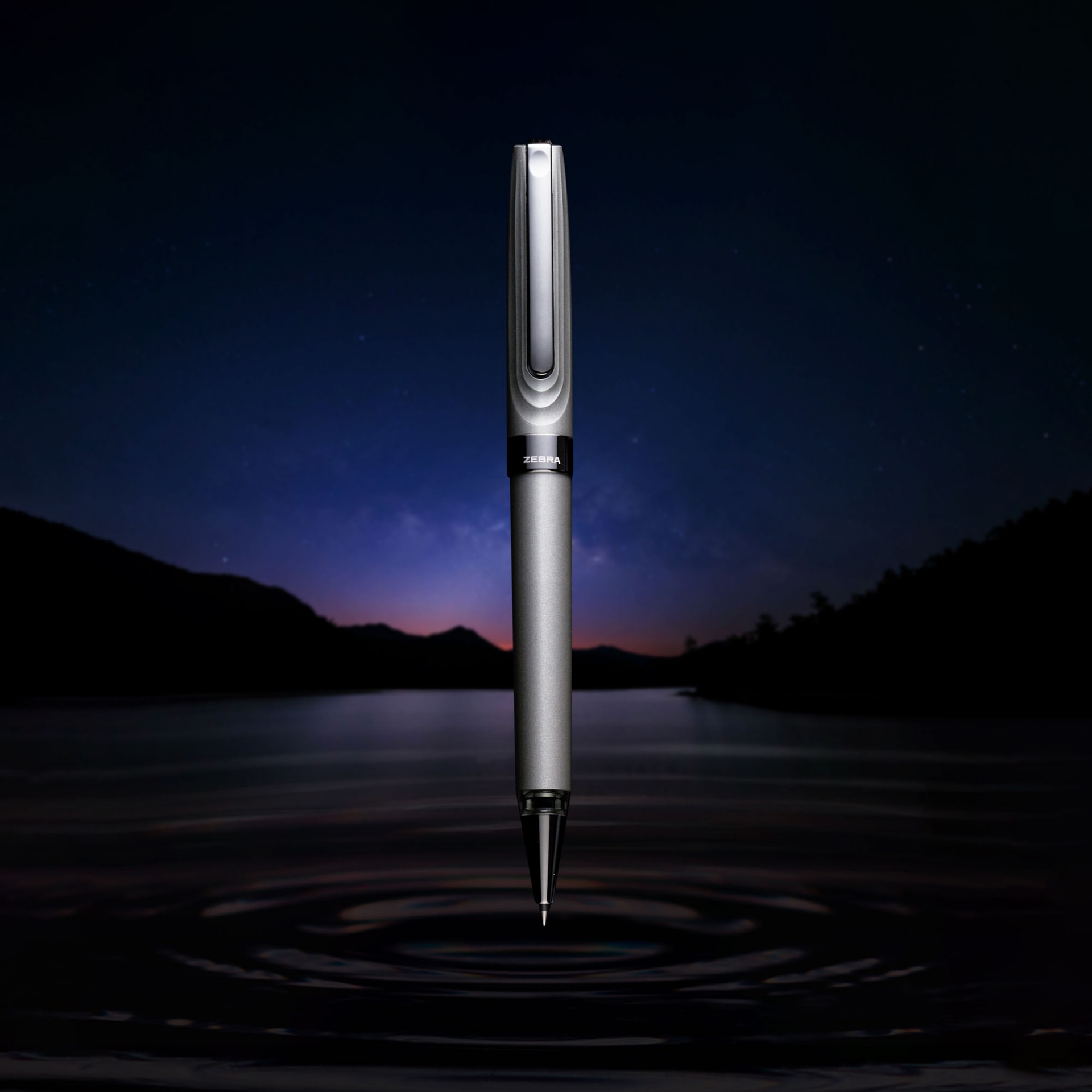 「THE ZEBRA」の油性ボールペン「HAMON」