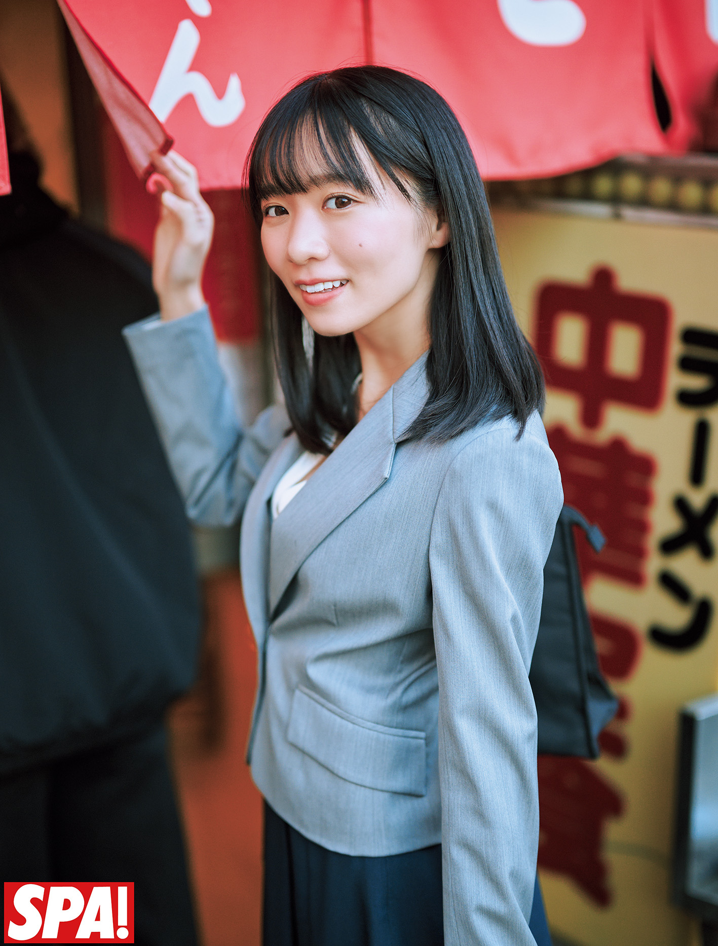 撮影／岡本武志　ヘアメイク／円谷歩美　スタイリング／和田千星