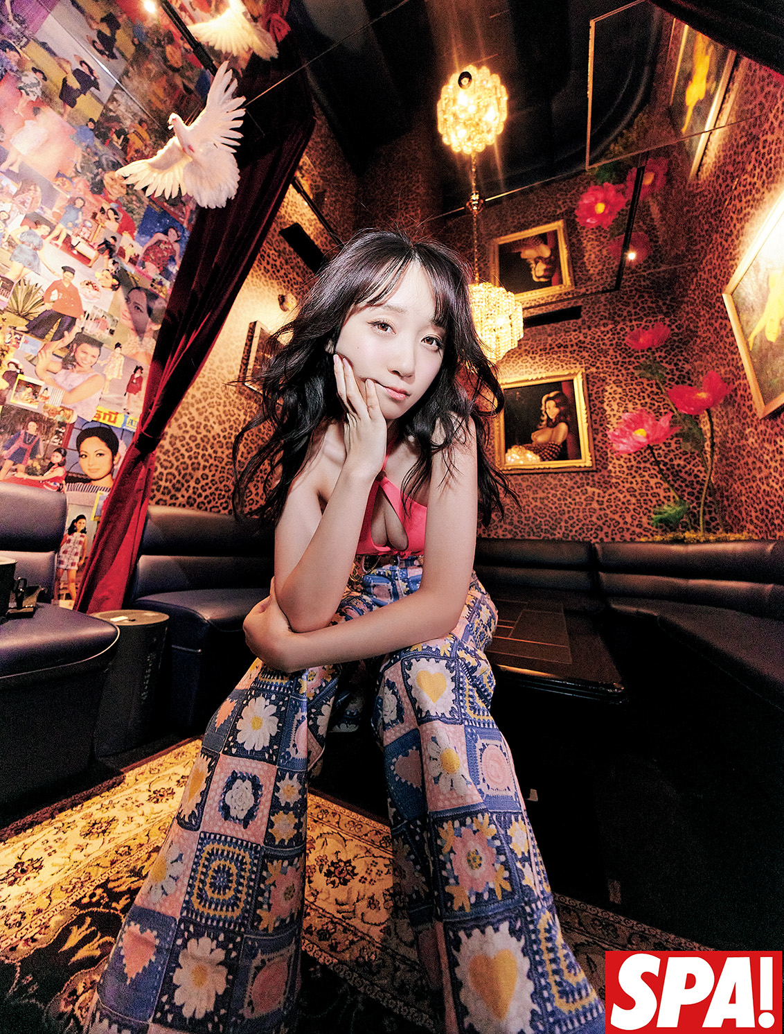 撮影／彦坂栄治 ヘアメイク／中村未幸 スタイリング／SHOCO 協力／bar FLOWERS