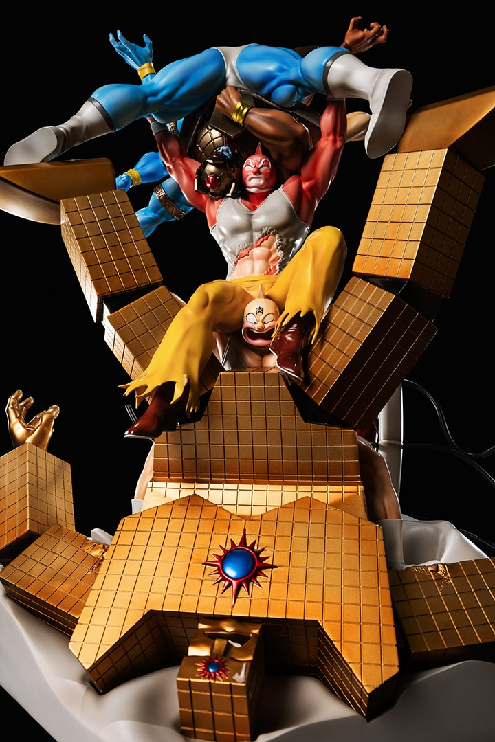 【受注商品】「マッスル・ドッキング」327,800 円※予約商品です。発送は 10 カ月後を予定しております