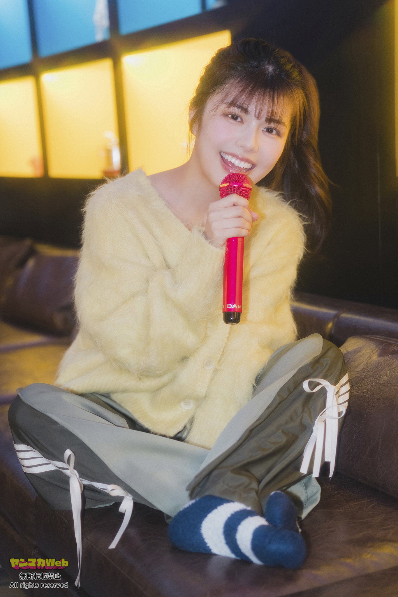 「ミスマガOG×週末のヨフカシ」より松田実桜さん