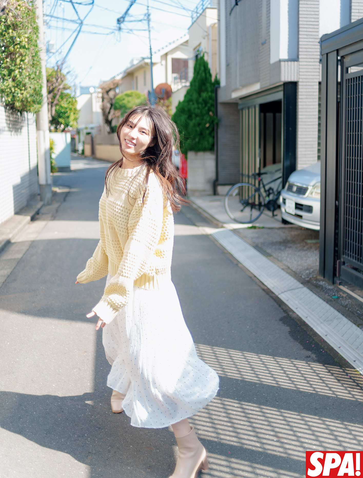 撮影／鈴木ゴータ ヘアメイク／萩村千紗子 スタイリング／田中あゆ美