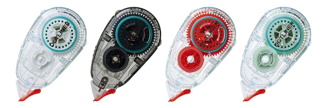 （左から）White、Black、Red、Green