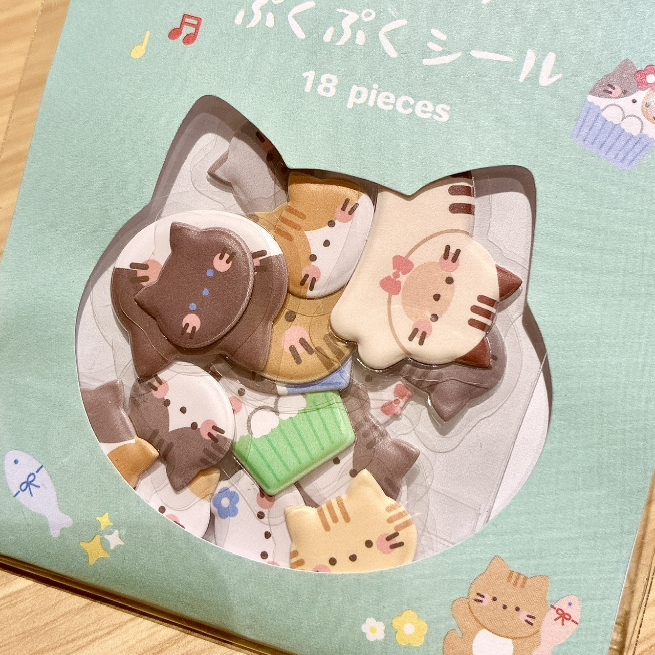 ぷっくりぷくぷくシール（C）Peanuts Worldwide LLC