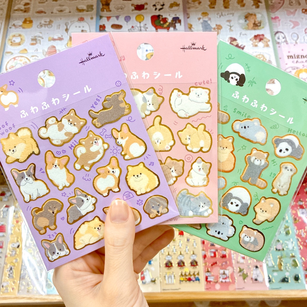 ふわふわシール（C）Peanuts Worldwide LLC