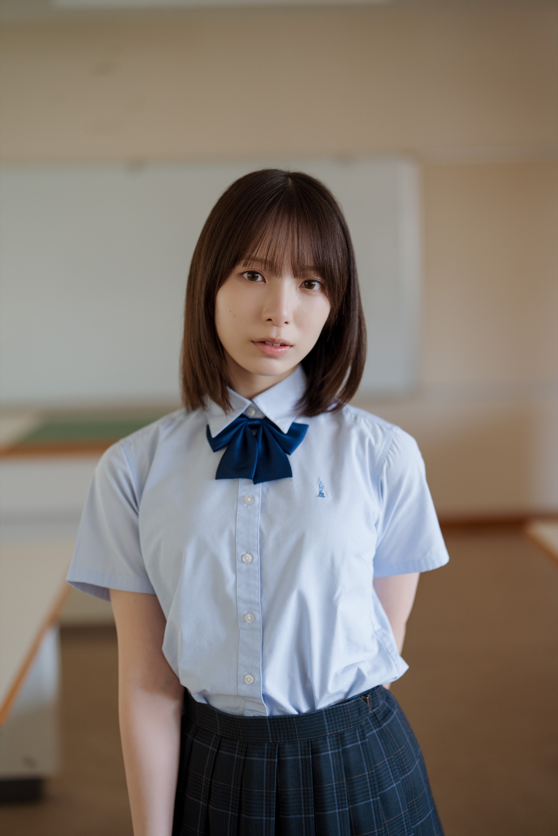 「B.L.T. SUMMER CANDY 2026」（東京ニュース通信社刊）撮影／HIROKAZU