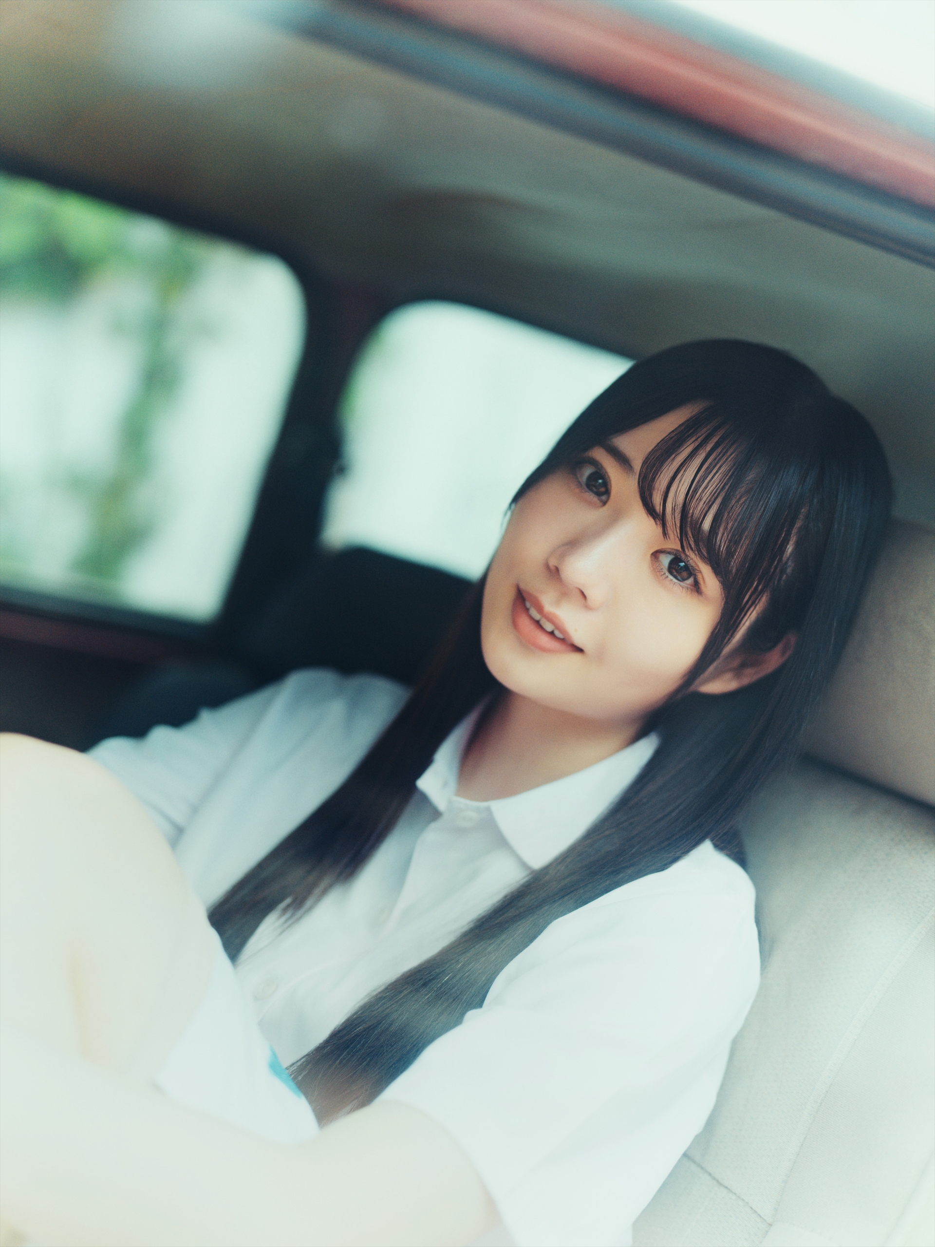 「B.L.T. SUMMER CANDY 2026」（東京ニュース通信社刊）撮影／野口花梨
