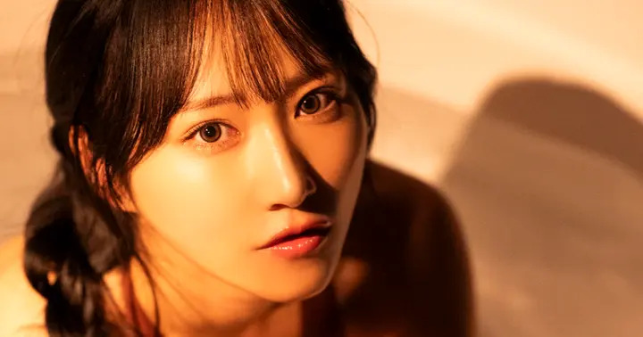 <a href="https://youngchampion.jp/series/e617a4ff9219a" class="n" target="_blank">□川瀬もえグラビアページ</a>