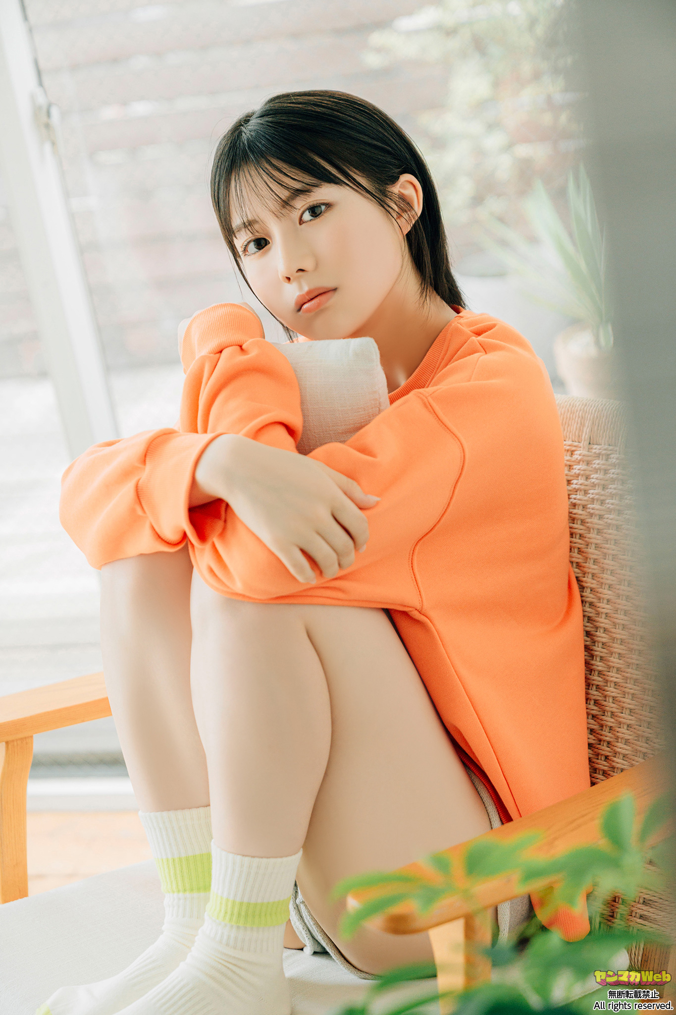「ミスマガのアソビバ！パジャマグラビア！」より冨永実里さん