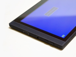 ドスパラ モバイルモニター8.9インチ DG-NG09D バッテリー内蔵 西川和久の不定期コラム】2万円で買えるドスパラ製8.9型モバイル
