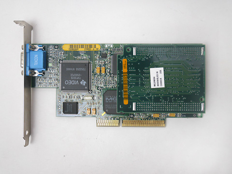 やじうまPC Watch】【懐パーツ】ちょっとレアなAGP版「Matrox