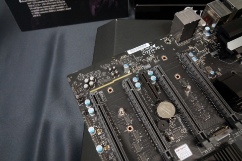 Super Micro、サーバーグレードのゲーマー向けKaby Lake対応