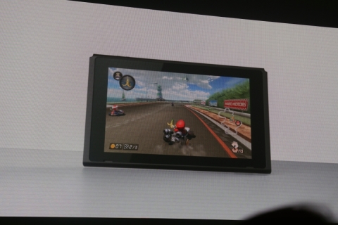 詳報】6.2型タッチ液晶採用のNintendo Switch。外部にフルHD出力も可能