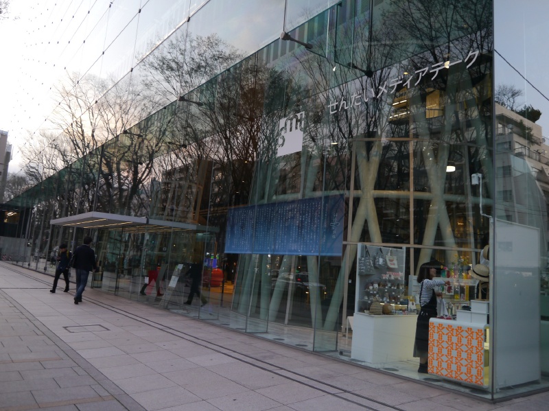 ワークショップの会場となった宮城県仙台市のせんだいメディアテーク