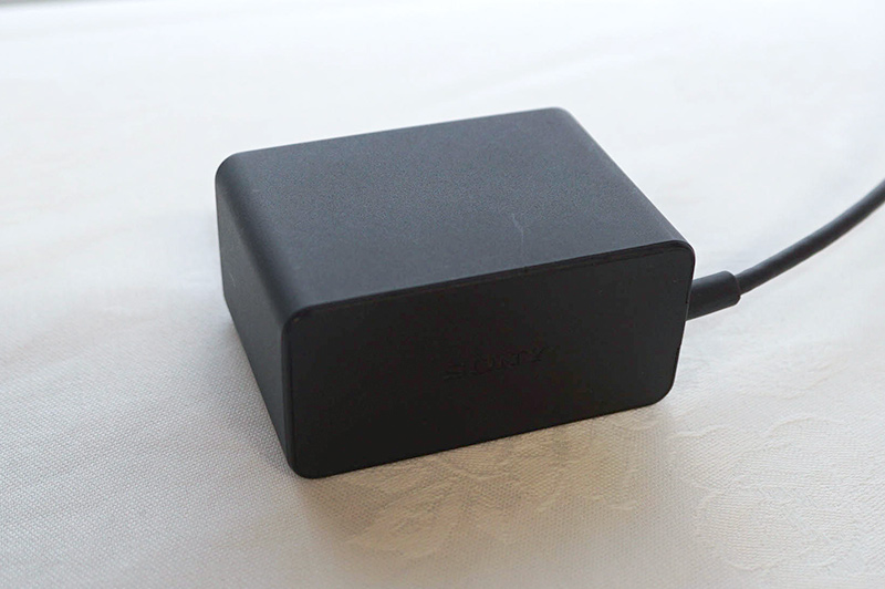 付属のUSB PDアダプタ