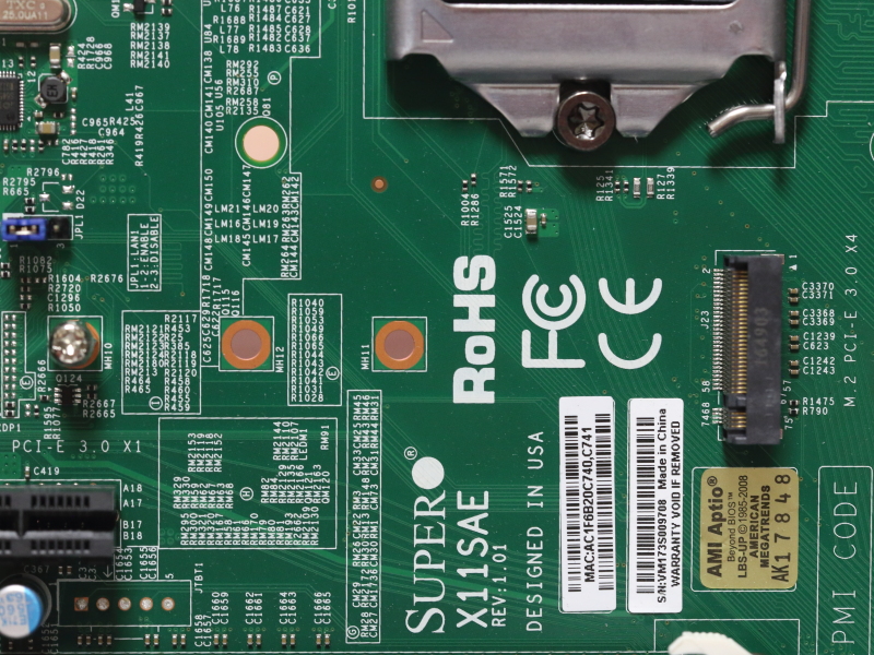 M.2スロット。PCI Express 3.0 x4接続に対応しているが、SATA 6Gbpsには非対応。対応するカードサイズは42/60/80mm