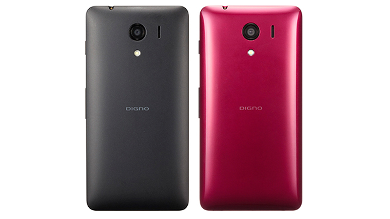 左がブラック、右がレッド