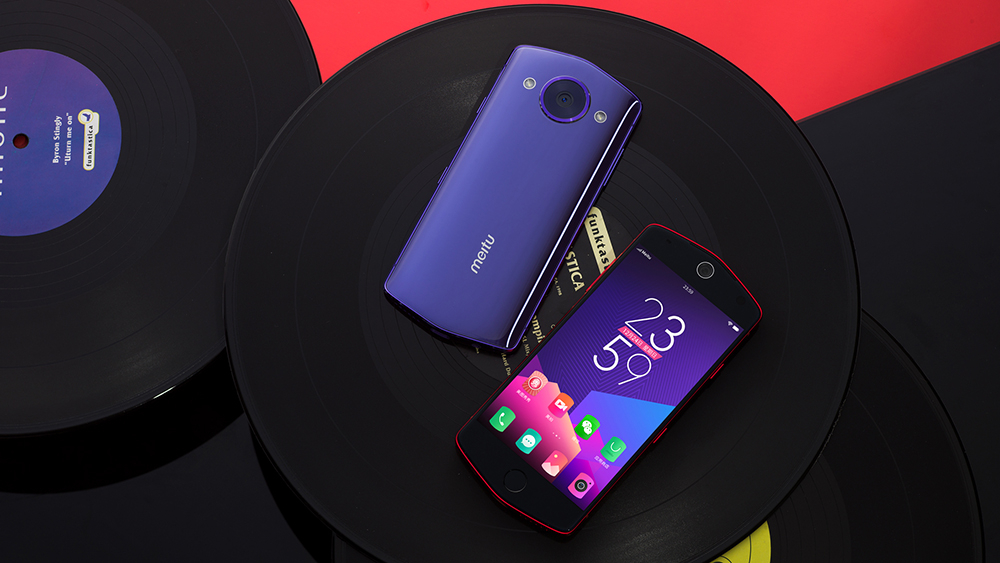 標準版のライトニングパープル