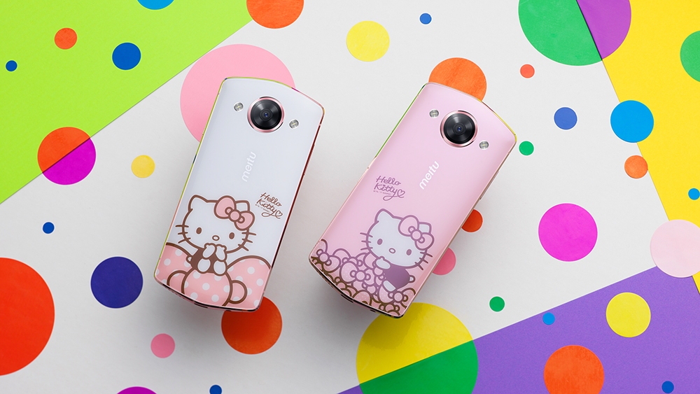 ハローキティコラボモデル