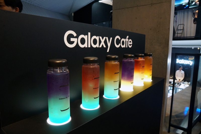 ドリンクブースが用意されており、喉をうるおしつつ休憩ができる