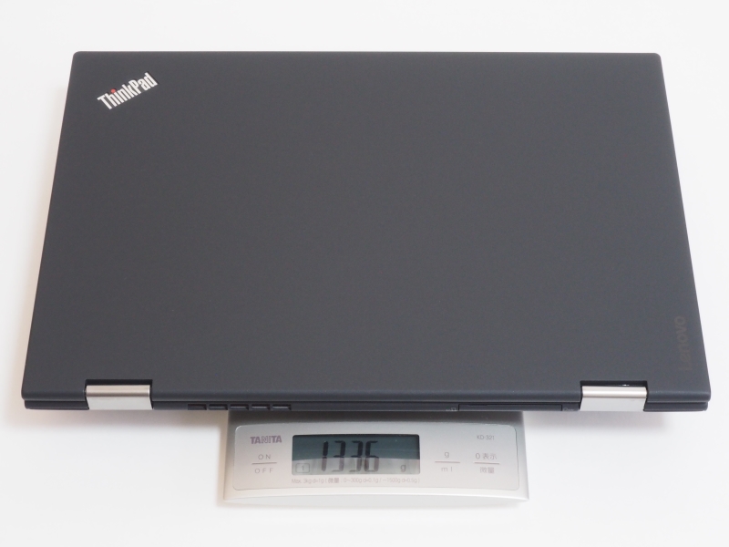 本体の実測重量は1,336g