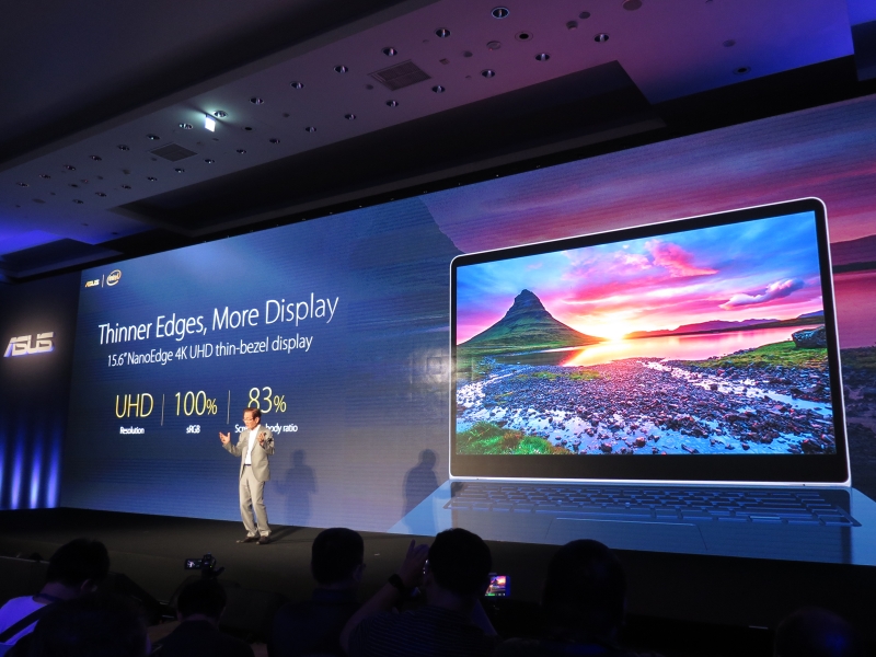 4Kの狭額縁ディスプレイを採用