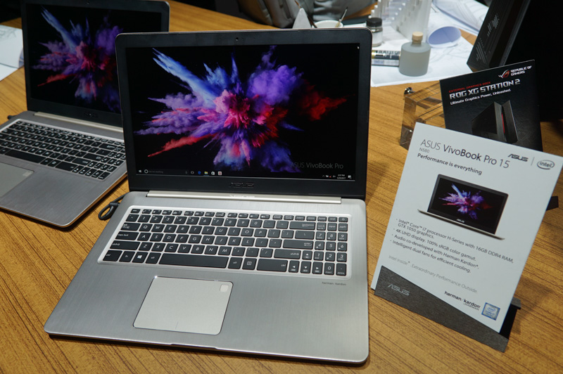 VivoBook Pro 15の全景