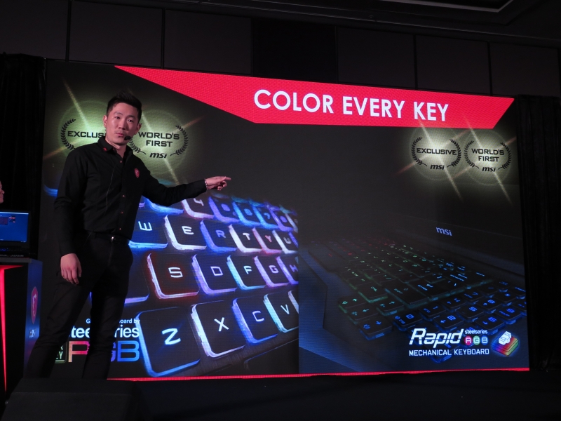 キーごとにRGBバックライトを設定可能