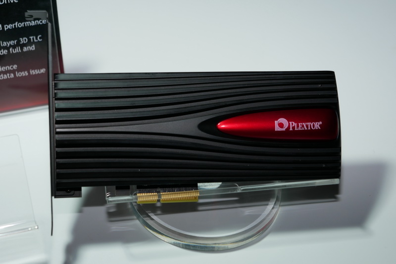 こちらはM9PeのPCI Expressカードモデル